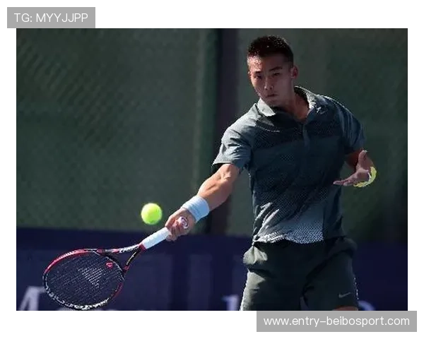 张择逆转取胜勇夺网球赛冠军 创职业生涯新高